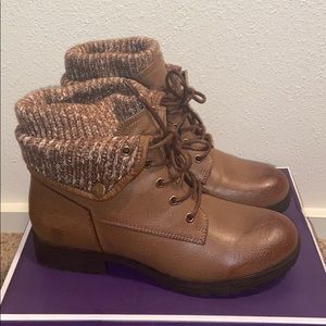 Brown  faux Leather boots